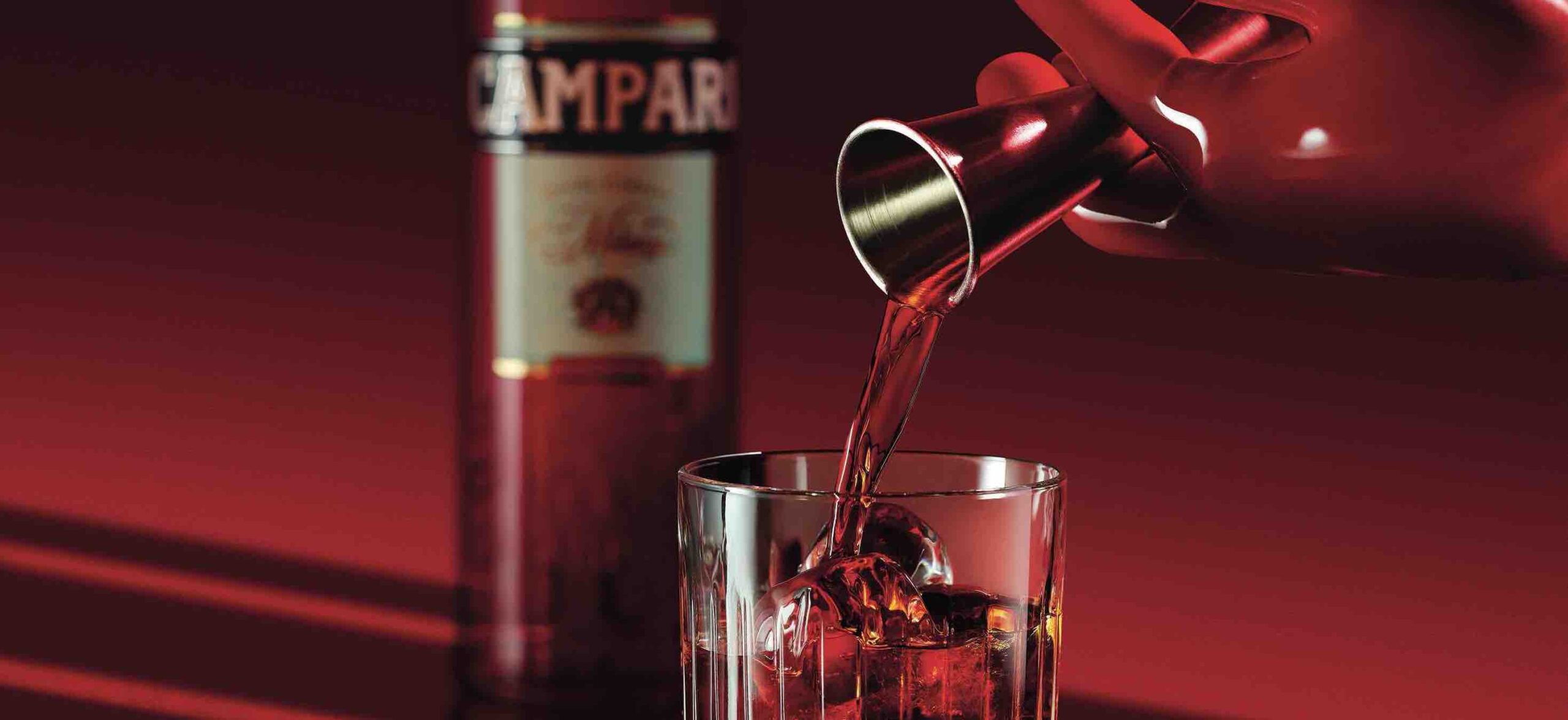 Campari e il cinema: storia di un’alchimia di passione e creatività