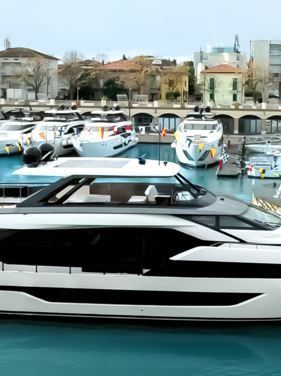 Ferretti Yachts 940: Innovazione widebody sul mare