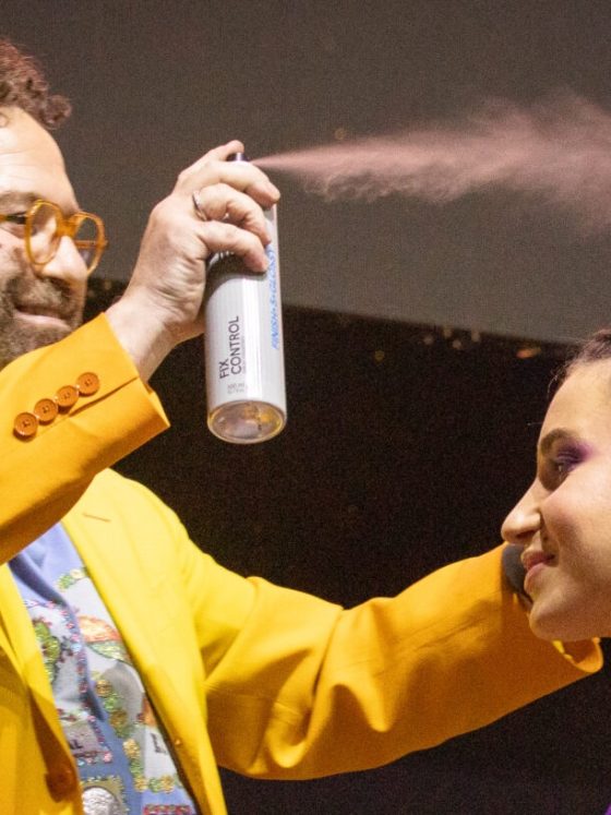 Carmelo Spina: Maestro dell’Hair Styling che ha conquistato le grandi celebrità del Red Carpet