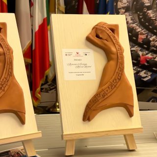 Un milione di dollari per un dipinto: la nuova era dell’Arte creata con IA