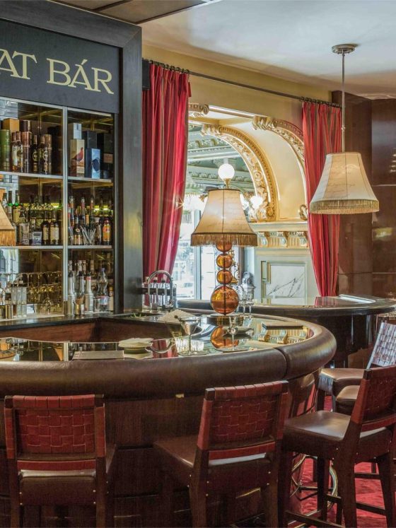 New York Café: Meraviglioso capolavoro boemo nel cuore di Budapest