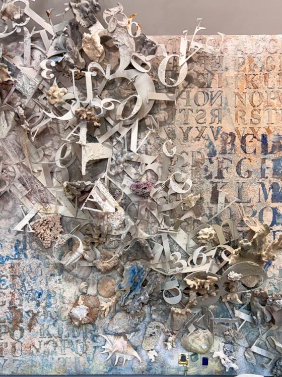Sinfonia Bodoniana incanta Porto Cervo: Enrico Benetta trasforma l’arte in esperienza multisensoriale